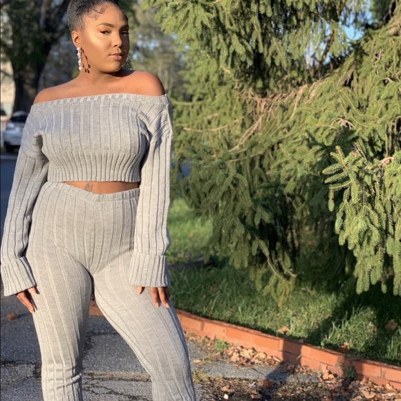 Grey Ribbed Lounge Set - Picture 5 of 5